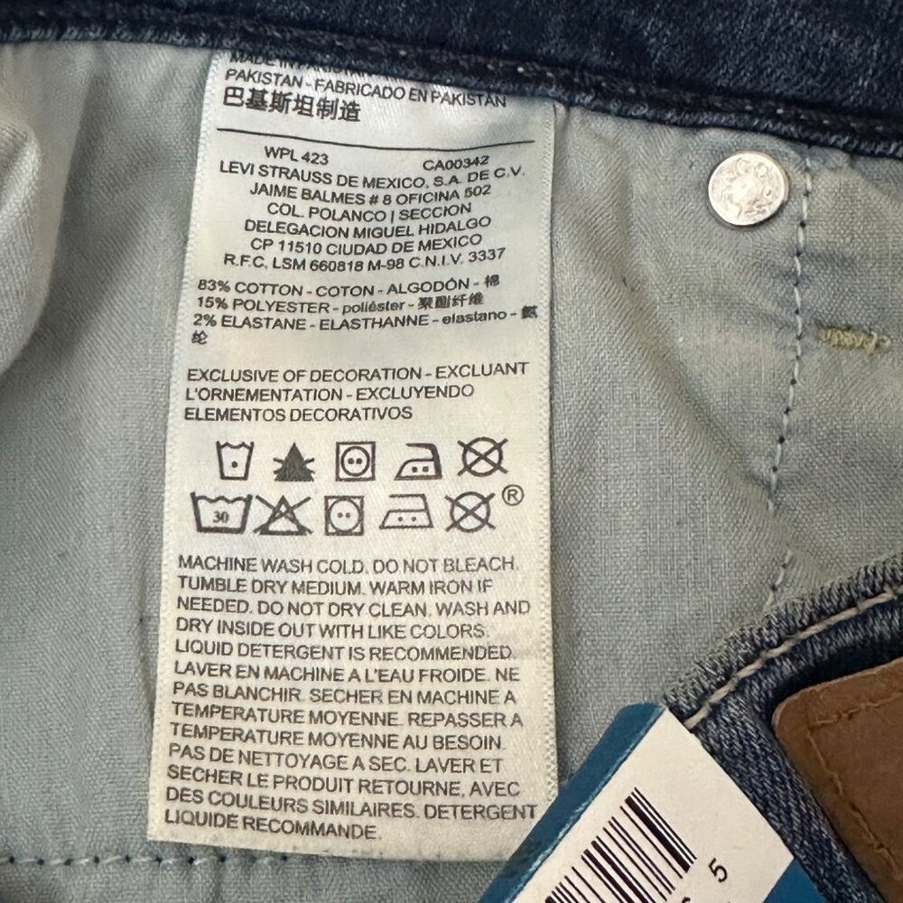 Signature By Levi Strauss & Co. Modern Slim Jeans Womens 8M Medium Wash Super St - Picture 5 of 8